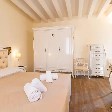 Lägenhet Residenza San Leonardo *