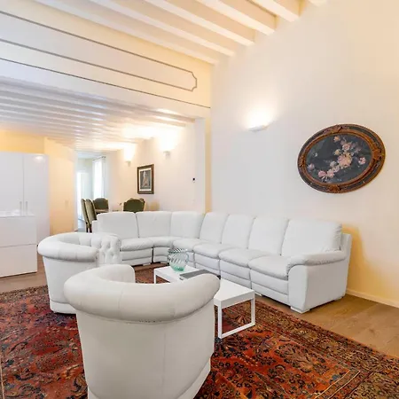 Residenza San Leonardo Appartement